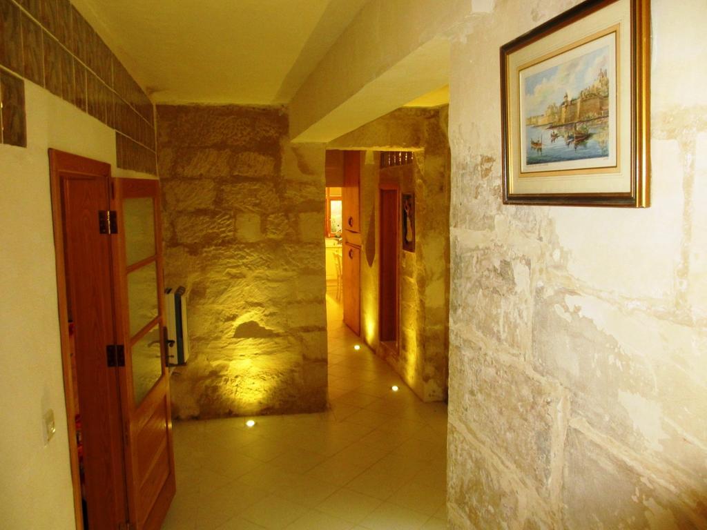 19Th Century Apartment Сліма Екстер'єр фото